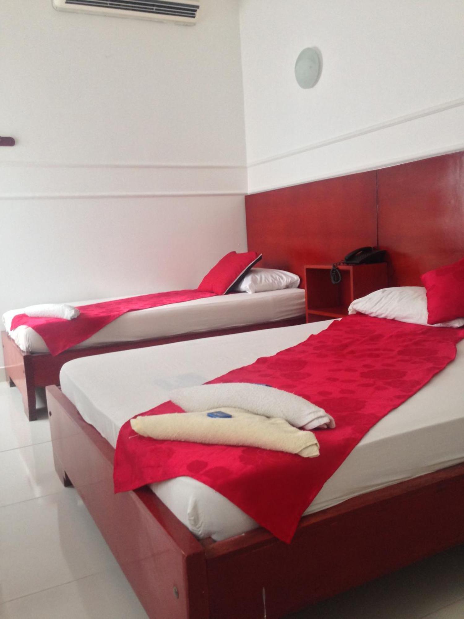 Hotel Center Plaza Plus Cúcuta エクステリア 写真