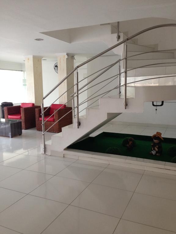 Hotel Center Plaza Plus Cúcuta エクステリア 写真